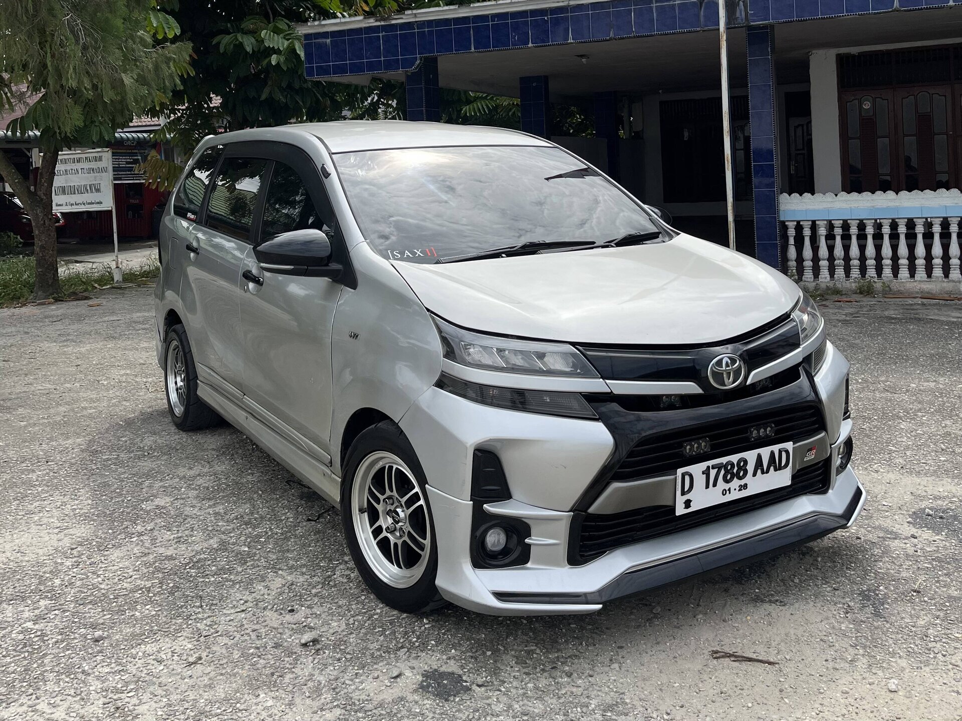 Toyota Avanza 1.3 E CVT